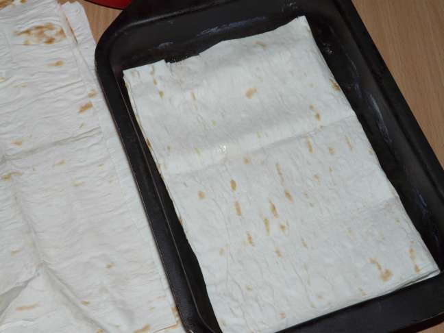 Пирог из лаваша с курицей и сыром — рецепт с фото пошагово