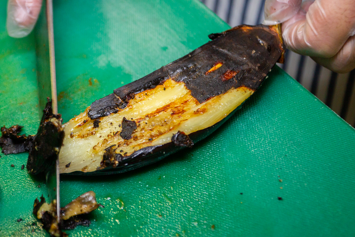Баклажаны гриль с сыром и соусом от су-шефа ресторана «Рассольников» - фотография № 14