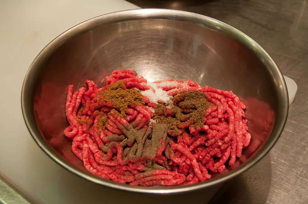 Meat ball рагу от шеф-повара ресторана «Счастье на Большом»