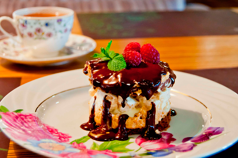 Шоколадно-ореховый торт от ресторана «Березки» - фотография № 19