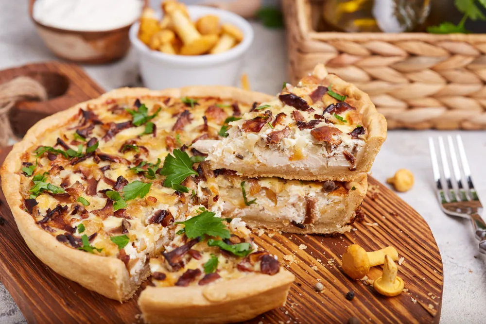 Пирог с лисичками
