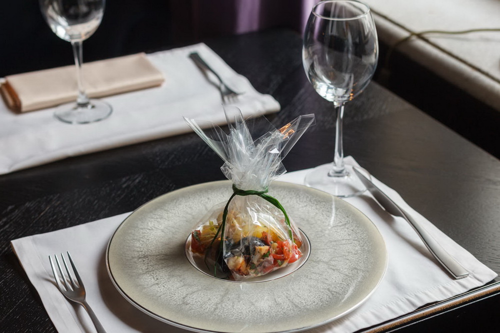 Тёплый салат с щупальцами осьминога от шеф-повара ресторана «Архив 13» - фотография № 60