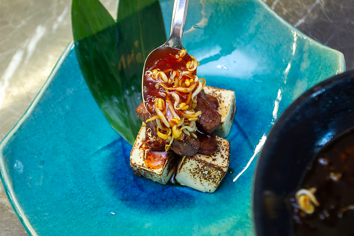 Сыр тофу с говяжьей вырезкой от шеф-повара бара Oriental Cocktail - фотография № 7