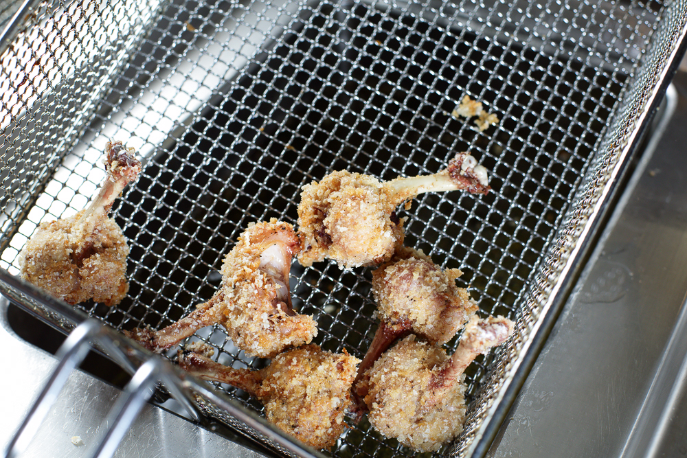 Филе куриных крыльев в соусе BBQ от шеф-повара ресторана Lucky Luciano - фотография № 15
