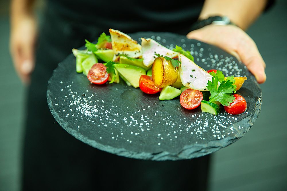 Салат с кальмаром от шеф-повара ресторана Stone Crab - фотография № 7