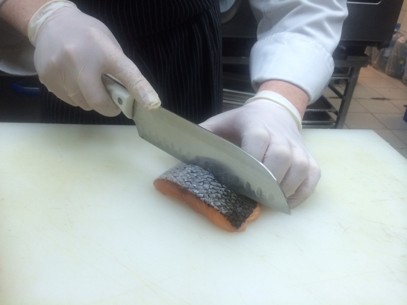 Лосось, приготовленный в пергаменте, от шеф-повара ресторана James Cook - фотография № 2
