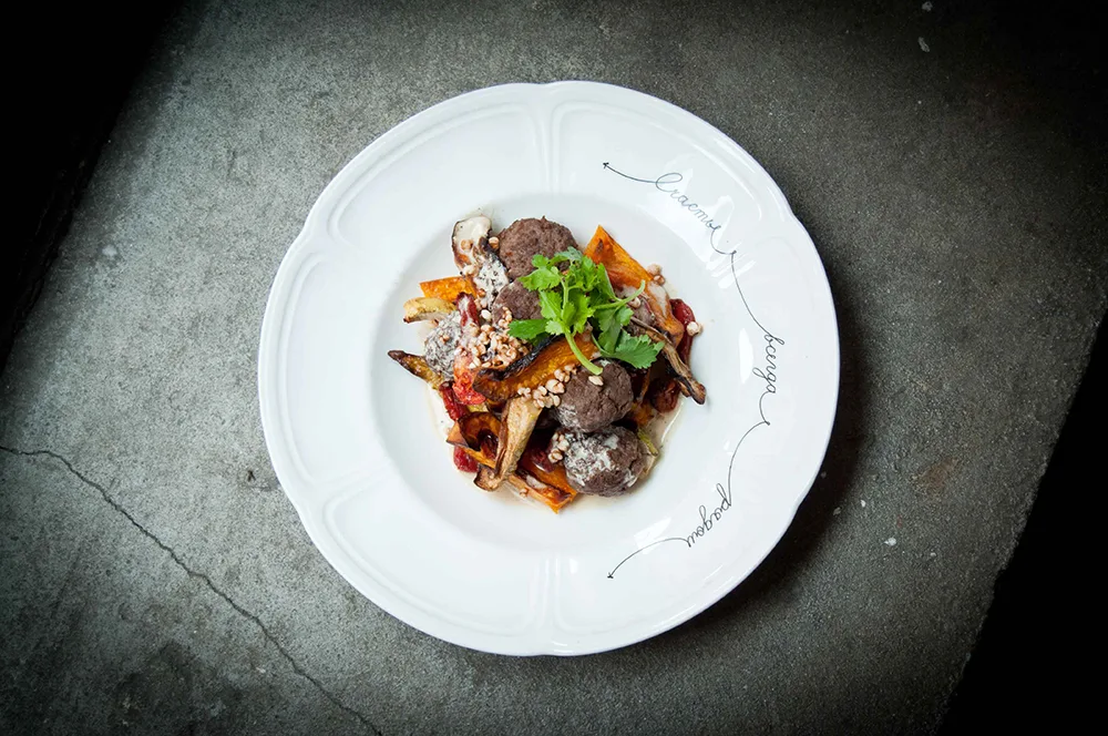 Meat ball рагу от шеф-повара ресторана «Счастье на Большом»