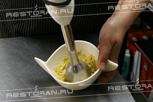 Салат с жареными гребешками от шеф-повара ресторана "Дискавери" - фотография № 12