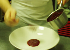 Телячьи щечки, томленные в маринаде, от шеф-повара кафе БОРЩBERRY - фотография № 11