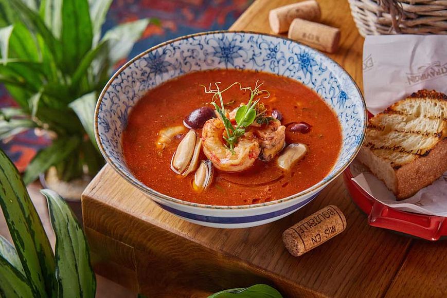 ресторан Extra Virgin рецепт супа томатный суп с морепродуктами