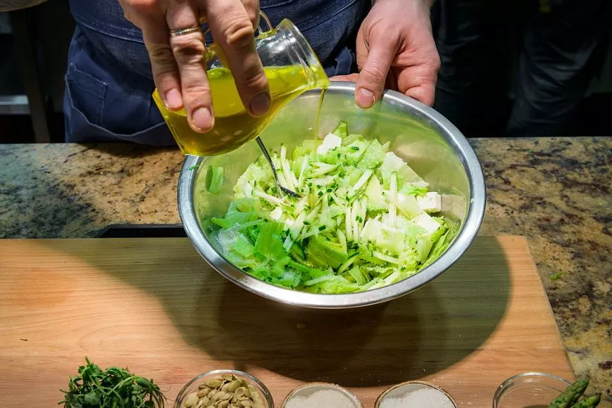 Зелёный салат от шеф-повара ресторана «Real Food ГРИЛЬ»